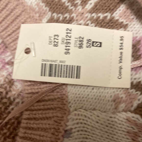 Pink Knit Set - Picture 2 of 3